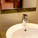 호텔 Xavin Wellness & Restaurant 하르카니