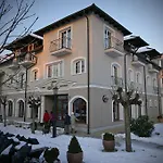 酒店 夏芬疗养酒店&餐厅 哈卡尼