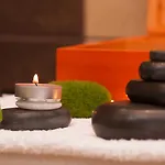 Xavin Wellness & Restaurant Отель Харканы