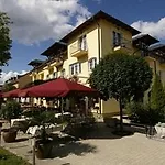 Xavin Wellness & Restaurant ホテル 4*
