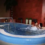 ホテル Xavin Wellness & Restaurant 4*