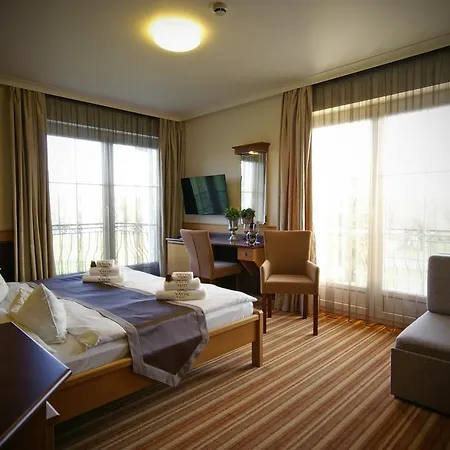 Xavin Wellness & Restaurant Hotel Harkány