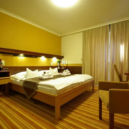 Xavin Wellness & Restaurant 4* Harkány