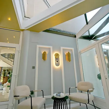 호텔 Xavin Wellness & Restaurant