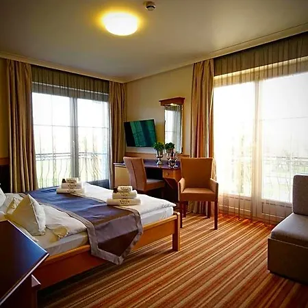 호텔 Xavin Wellness & Restaurant 하르카니