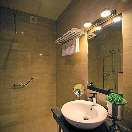 Xavin Wellness & Restaurant Harkány