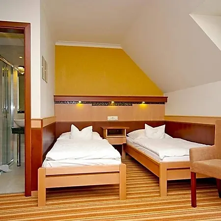 Hotel Xavin Wellness & Restaurant