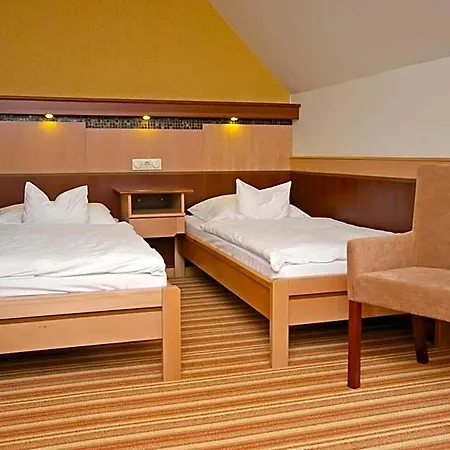 Hotel Xavin Wellness & Restaurant Harkány