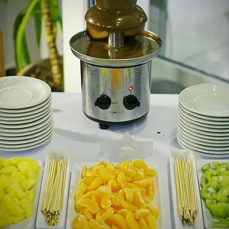 Xavin Wellness & Restaurant 4*