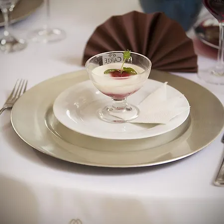 Xavin Wellness & Restaurant