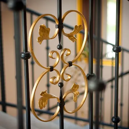 Xavin Wellness & Restaurant Hotel 4*