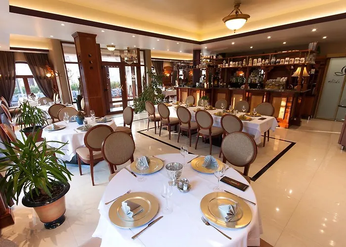 Hotel Xavin Wellness & Restaurant Harkány